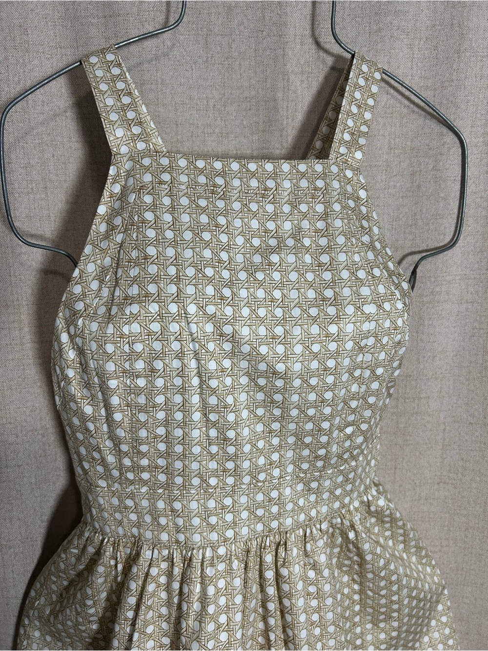 Hill House Midi Dress in Cream and White Geometric Print… - Picture 4 of 5